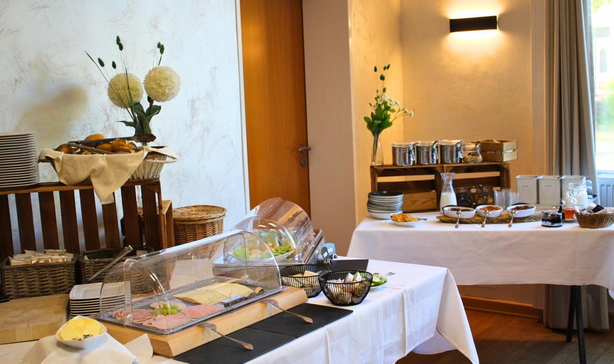 Hotel Adler & Eventlocation Gmbh 伊策霍 外观 照片